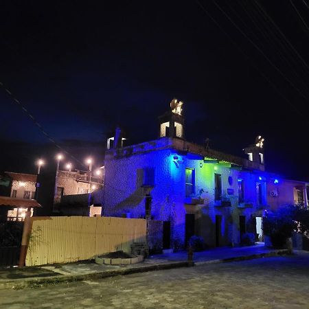 Hostal Casa De Las Gargolas Amapala Kültér fotó