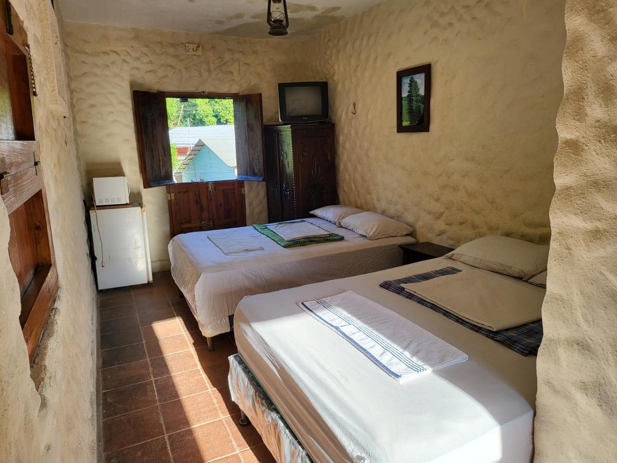Hostal Casa De Las Gargolas Amapala Kültér fotó
