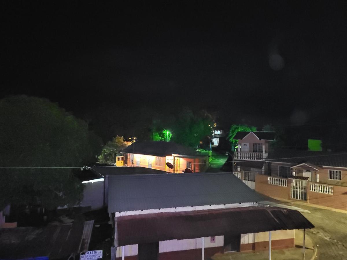 Hostal Casa De Las Gargolas Amapala Kültér fotó