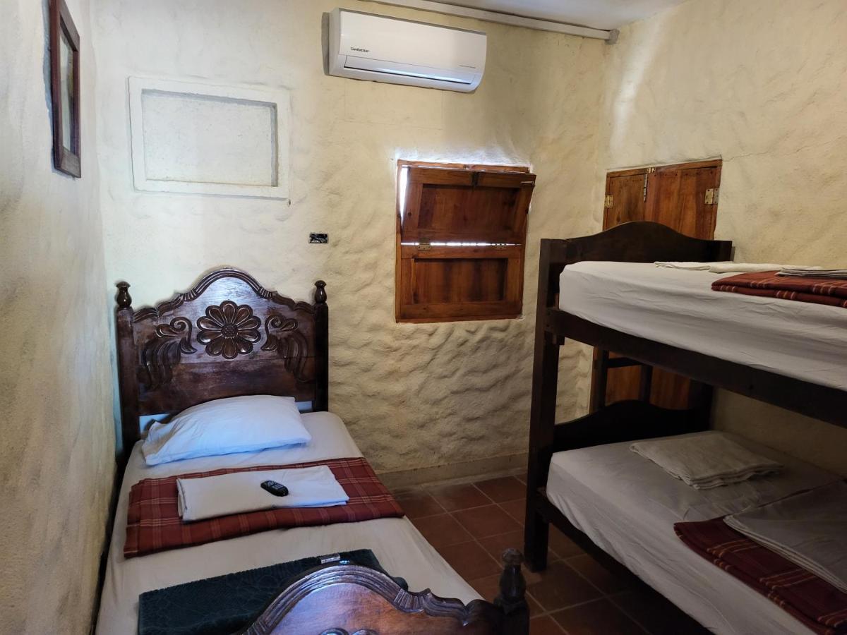 Hostal Casa De Las Gargolas Amapala Kültér fotó